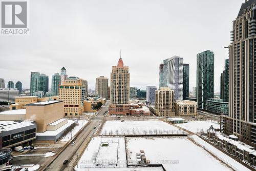 1604 - 365 Prince Of Wales Drive, Mississauga, ON - Outdoor