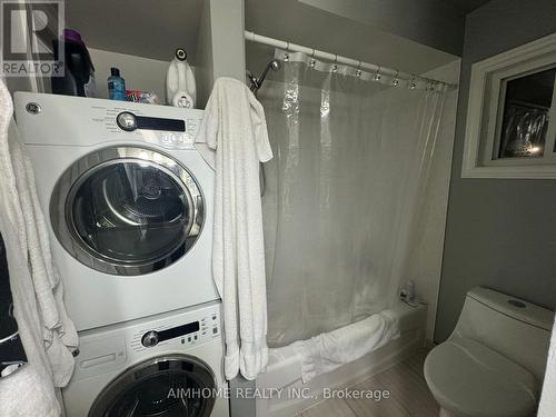 39 Fenimore Place, Georgina, ON - Indoor Photo Showing Laundry Room