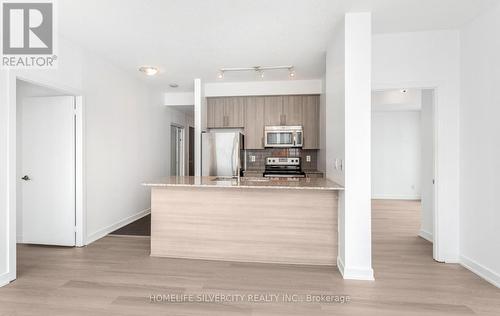 2008 - 4099 Brickstone Mews, Mississauga, ON - Indoor Photo Showing Kitchen