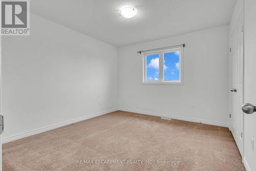 1318 Caen Avenue, Woodstock, ON - Indoor Photo Showing Other Room