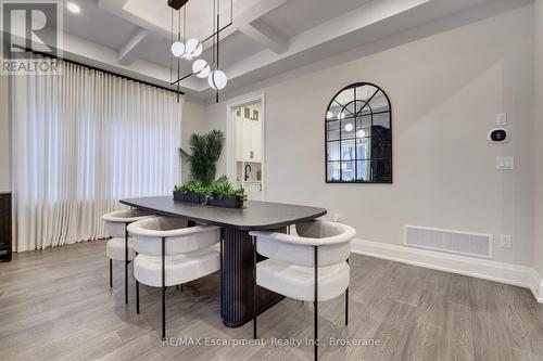 560 Woodview Road, Burlington (Roseland), ON - Indoor Photo Showing Dining Room