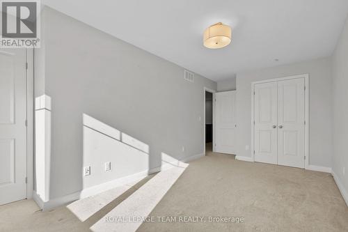 669 Gabriola Way, Ottawa, ON - Indoor Photo Showing Other Room