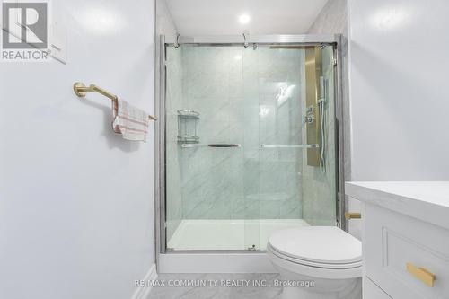 Lower - 92 Hummingbird Drive, Toronto, ON - Indoor Photo Showing Bathroom