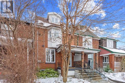 32 Castleton Avenue, Toronto, ON - Outdoor