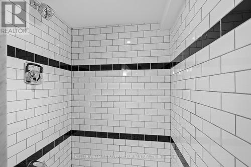 32 Castleton Avenue, Toronto, ON - Indoor Photo Showing Bathroom