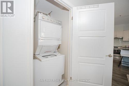 105 - 1360 Costigan Road, Milton, ON - Indoor Photo Showing Laundry Room