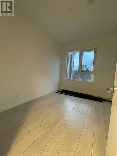 310 - 270 Dufferin Street, Toronto, ON - Indoor Photo Showing Other Room