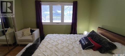 94 Dunning Crescent, Regina, SK - Indoor Photo Showing Bedroom