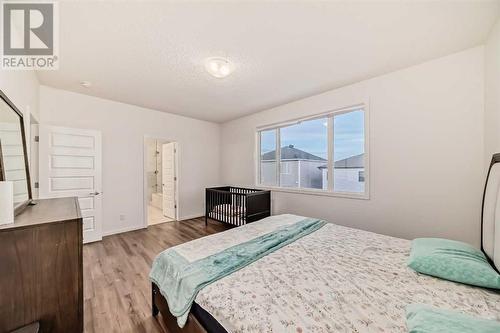 2007 Windbury Crescent Sw, Airdrie, AB - Indoor Photo Showing Bedroom