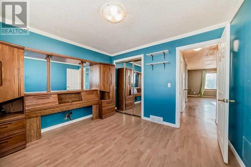 5312 Temple Road Ne, Calgary, AB - Indoor Photo Showing Other Room