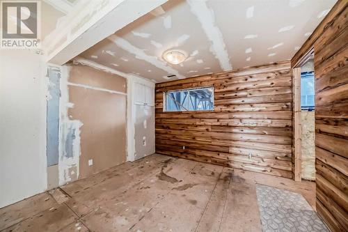 5312 Temple Road Ne, Calgary, AB - Indoor Photo Showing Other Room