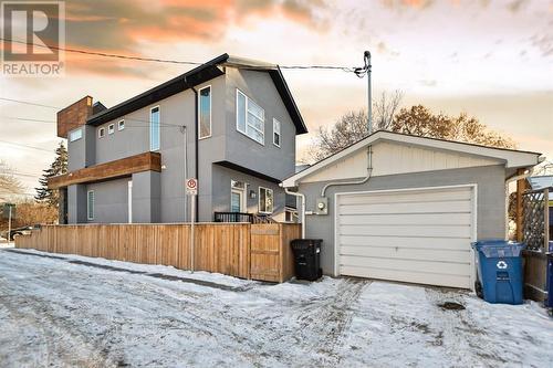 415 6 Street Ne, Calgary, AB - Outdoor With Exterior