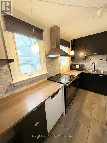 606 Mcroberts Avenue, Toronto, ON - Indoor Photo Showing Kitchen