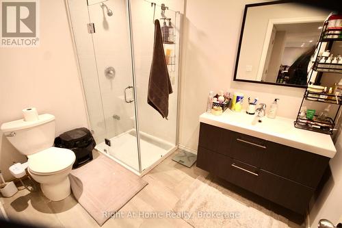 2253 Baronwood Drive, Oakville (1019 - Wm Westmount), ON - Indoor Photo Showing Bathroom