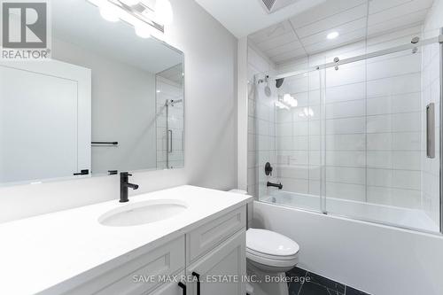 111 - 470 Gordon Krantz Avenue, Milton, ON - Indoor Photo Showing Bathroom