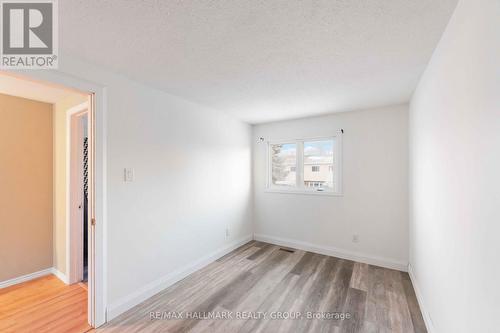 21 Montebello Lane, Ottawa, ON - Indoor Photo Showing Other Room