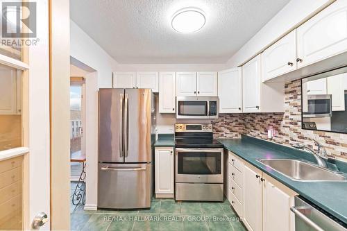 21 Montebello Lane, Ottawa, ON - Indoor Photo Showing Kitchen