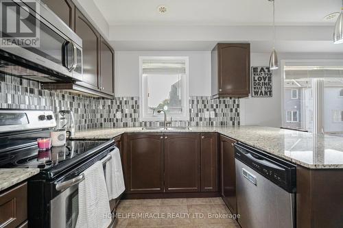 41 Ashen Tree Lane, Brampton, ON - Indoor Photo Showing Kitchen With Stainless Steel Kitchen With Upgraded Kitchen