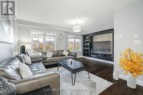 41 Ashen Tree Lane, Brampton, ON - Indoor Photo Showing Living Room