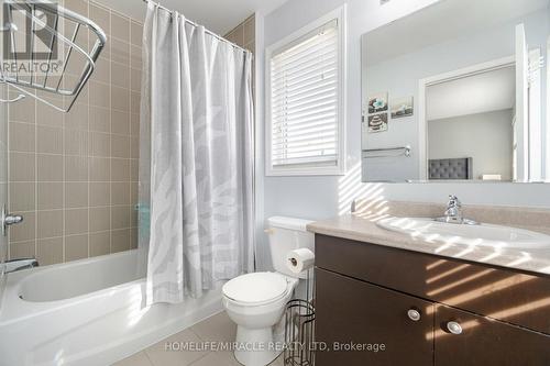 41 Ashen Tree Lane, Brampton, ON - Indoor Photo Showing Bathroom