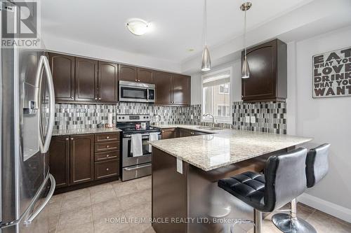 41 Ashen Tree Lane, Brampton, ON - Indoor Photo Showing Kitchen With Stainless Steel Kitchen With Upgraded Kitchen