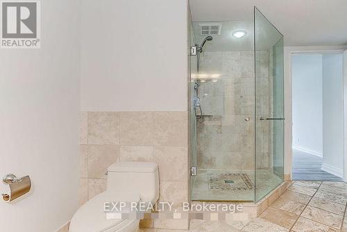 2508 - 24 Wellesley Street W, Toronto, ON - Indoor Photo Showing Bathroom