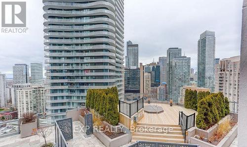 2508 - 24 Wellesley Street W, Toronto, ON - Outdoor With Facade