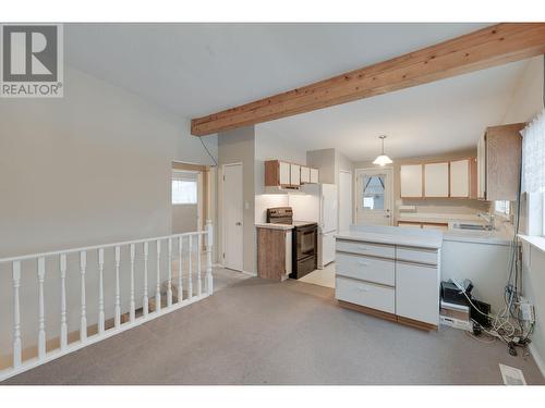 215 Holbrook Road E Lot# 16, Kelowna, BC - Indoor Photo Showing Other Room