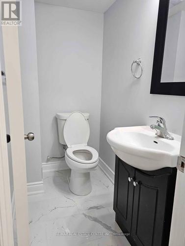 Bsmt - 11 Oconnor Crescent, Brampton, ON - Indoor Photo Showing Bathroom