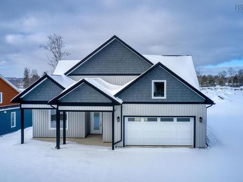 117 Roundhouse Drive, Bridgewater, NS 