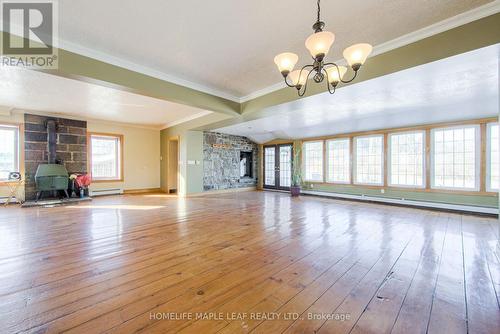 13422 Highway 7 Road, Halton Hills, ON - Indoor Photo Showing Other Room