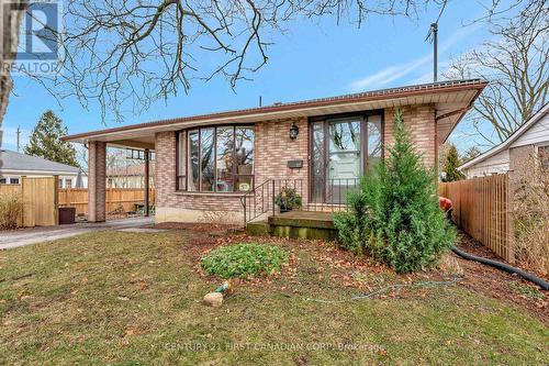 57 Hillier Crescent, Brantford, ON - Outdoor With Deck Patio Veranda