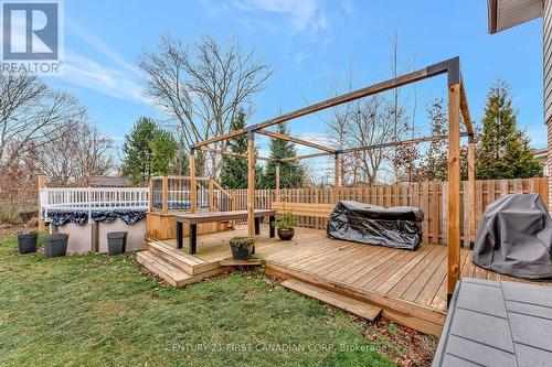 57 Hillier Crescent, Brantford, ON - Outdoor With Deck Patio Veranda With Exterior