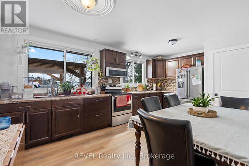 48 Valencourt Drive, Welland (767 - N. Welland), ON - Indoor Photo Showing Dining Room