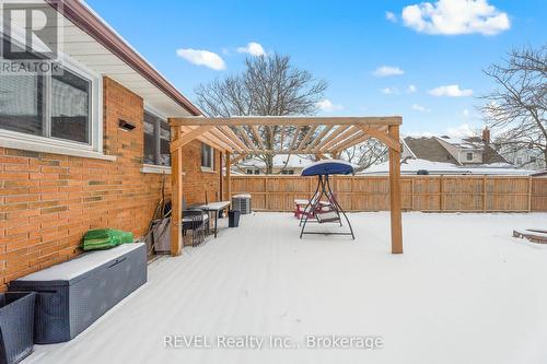 48 Valencourt Drive, Welland (767 - N. Welland), ON - Outdoor