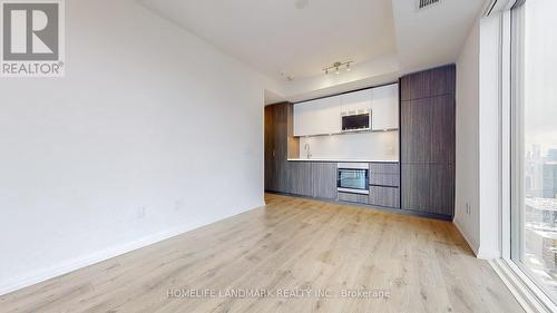 4729 - 28 Widmer Street, Toronto, ON - Indoor Photo Showing Other Room