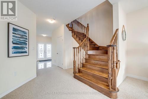 428 Dalgleish Trail, Hamilton, ON - Indoor Photo Showing Other Room