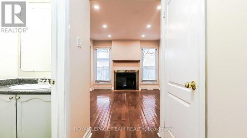 79 Merner Avenue, Ottawa, ON - Indoor Photo Showing Bathroom