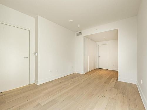 Master bedroom - 1505-1000 Rue André-Prévost, Montréal (Verdun/Île-Des-Soeurs), QC - Indoor Photo Showing Other Room