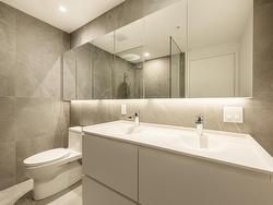 Ensuite bathroom - 