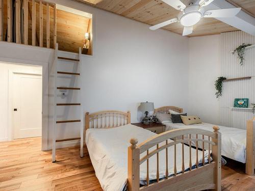 Chambre Ã Â coucher - 181 34E Rue E., Venise-En-Québec, QC - Indoor Photo Showing Bedroom