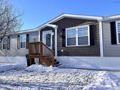 4 Cambridge Court, Amherst, NS 