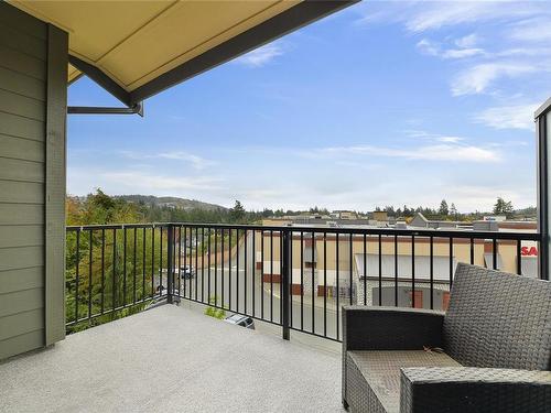 621-623 Treanor Ave, Langford, BC - Outdoor With Exterior