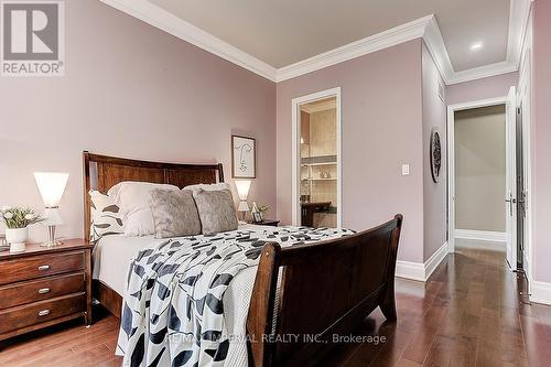 39 Fiorello Court, Vaughan, ON - Indoor Photo Showing Bedroom