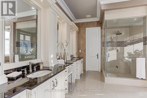 39 Fiorello Court, Vaughan, ON - Indoor Photo Showing Bathroom