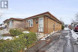 352 BASELINE ROAD W  London, ON N6J 1W1