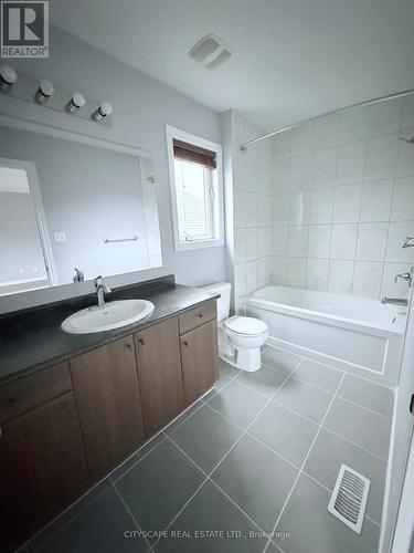 156 Hardcastle Drive, Cambridge, ON - Indoor Photo Showing Bathroom