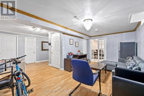 33 Budworth Drive, Toronto, ON - Indoor