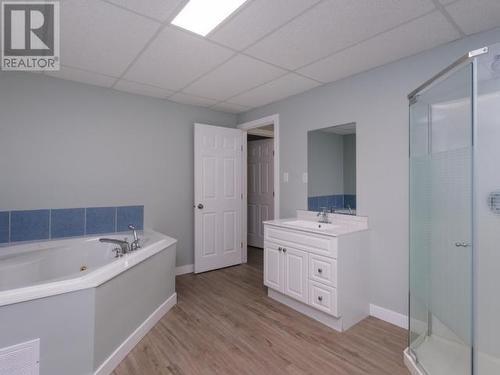 70 Alsek Road, Whitehorse, YT - Indoor Photo Showing Bathroom