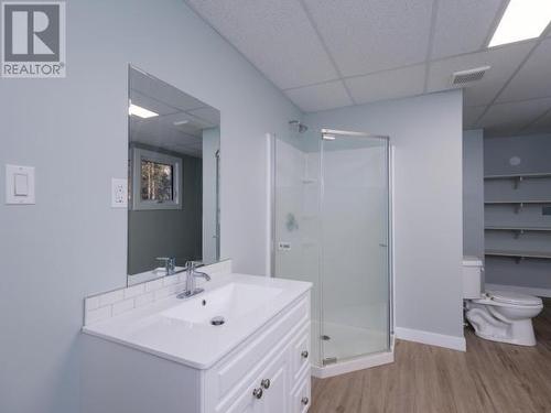 70 Alsek Road, Whitehorse, YT - Indoor Photo Showing Bathroom